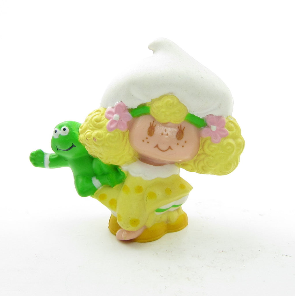 Lemon Meringue with Frappe Frog Miniature Figurine