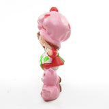 Strawberry Shortcake Playing with Custard miniature figurine