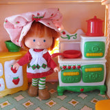 Berry Cozy Kitchen fry pan for Strawberry Shortcake dolls