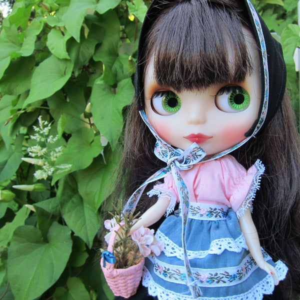Meadow Maiden Blythe Doll Folk Dress Outfit | Brown Eyed Rose