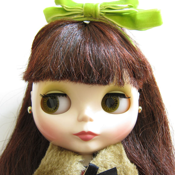 Red-delicious-eyes-02-green-
