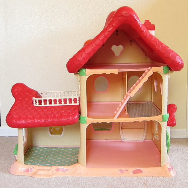 Strawberry shortcake dollhouse furniture shop