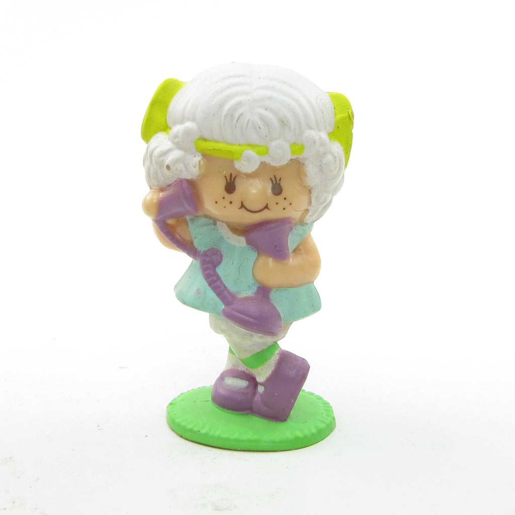 Angel Cake Chatting on the Phone Miniature Figurine