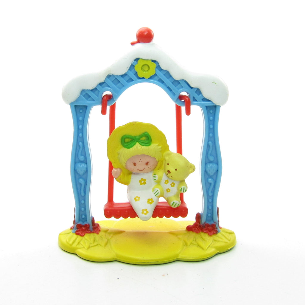Butter Cookie and Jelly Bear on a Swing Deluxe Strawberryland Miniatures