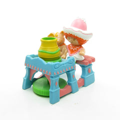 Cafe Ole at the Potter's Wheel Deluxe Strawberryland Miniatures figurine set