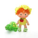 First Issue Apple Dumplin Strawberry Shortcake doll with Tea Time Turtle pet