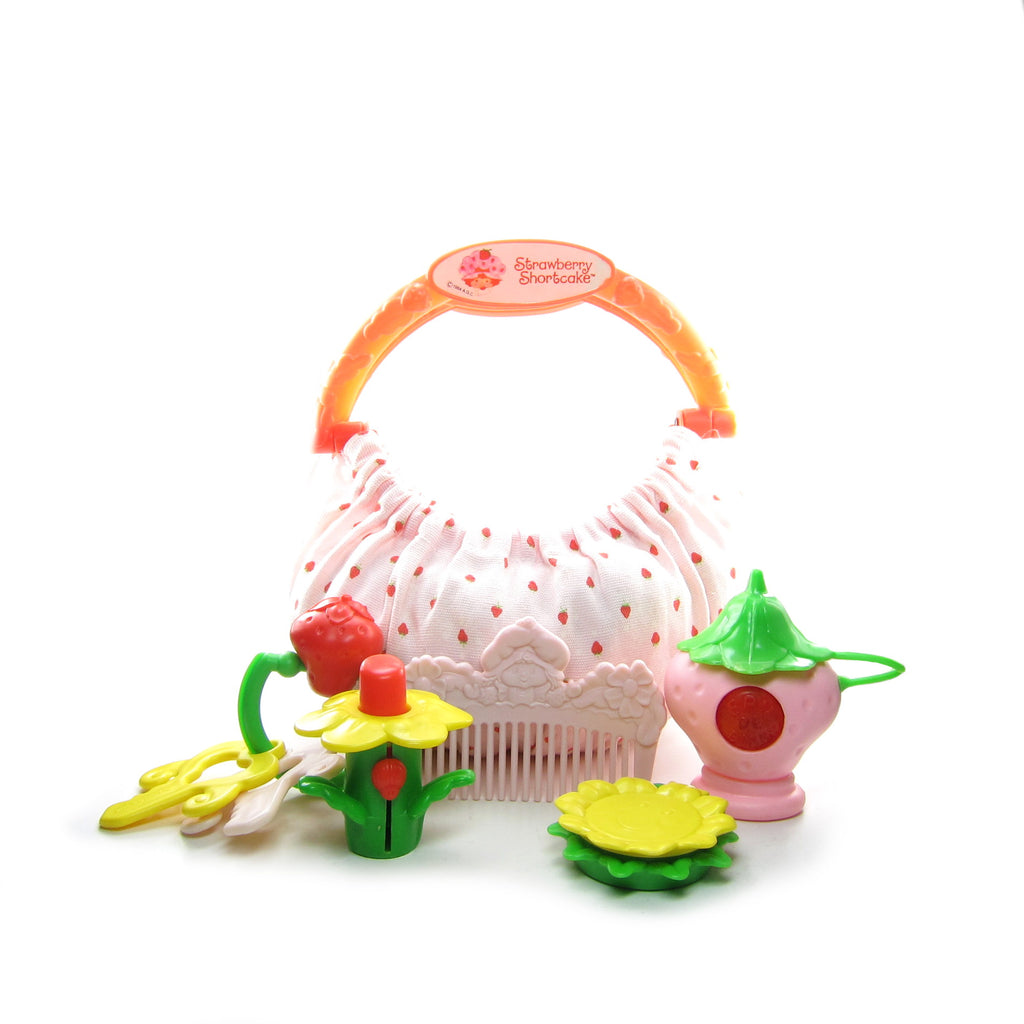 Strawberry Shortcake Berry Grown Up Purse Preschool Toy