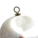 Christmas ornament with loose hanger