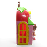 Classic Reissue Berry Happy Home Strawberry Shortcake playset