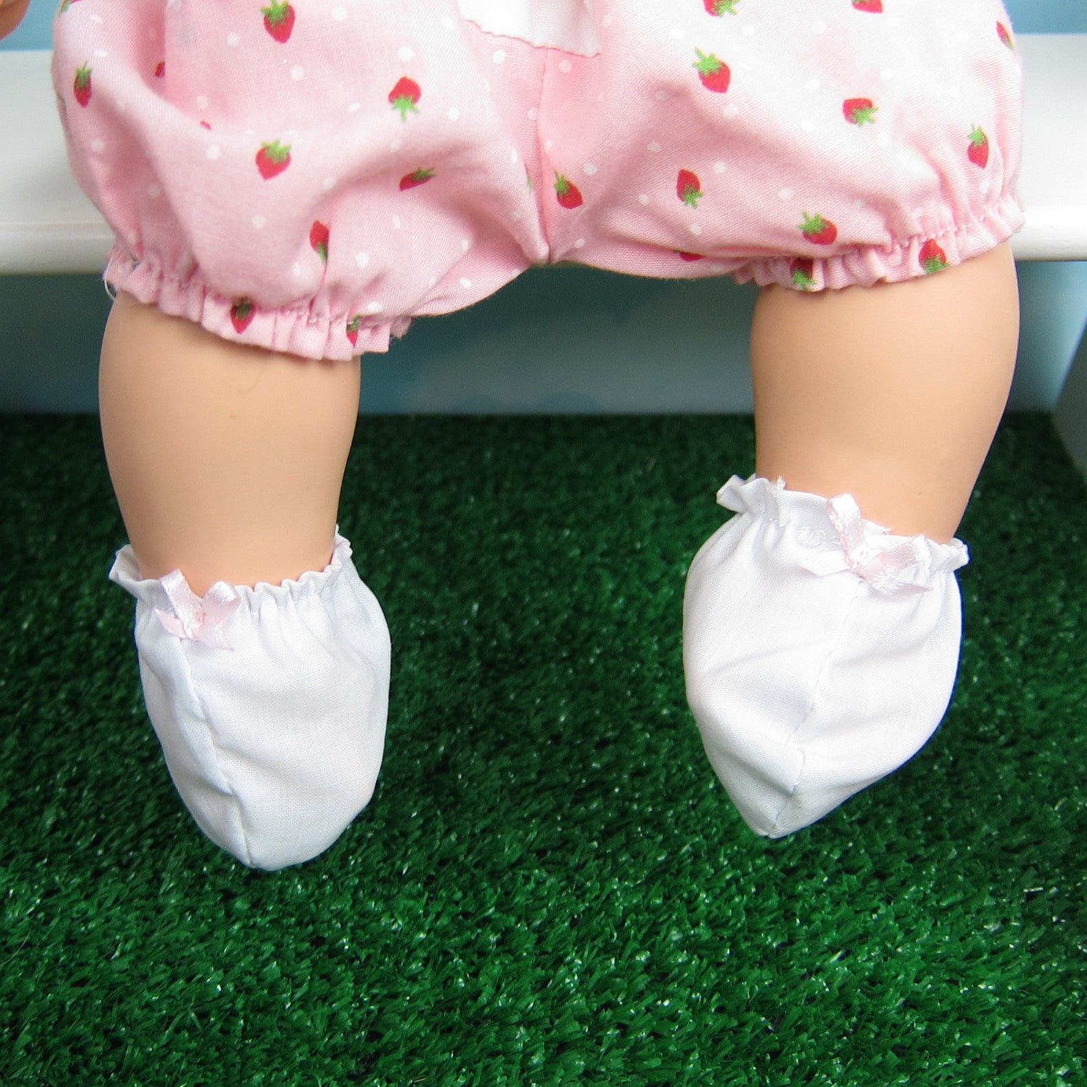 Baby Doll Booties - White with Pale Pink Bow