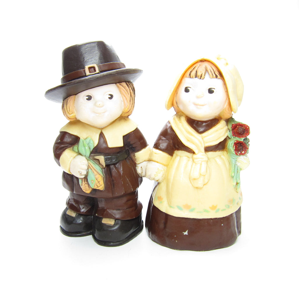 Hallmark Pilgrim Salt & Pepper Shakers Vintage Thanksgiving Table Decor