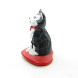 Hallmark 1988 tuxedo cat Valentine's Day kitten figurine