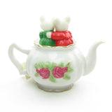 Tea pot ornament with mother and daughter mouse