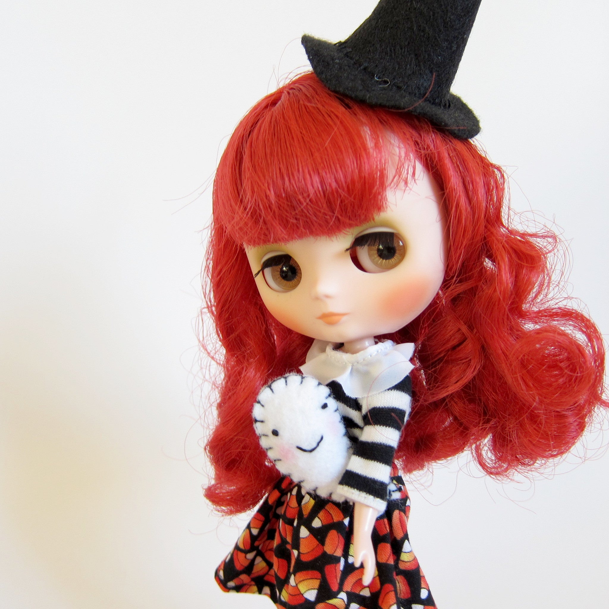 Halloween ghost toy for Middie Blythe dolls
