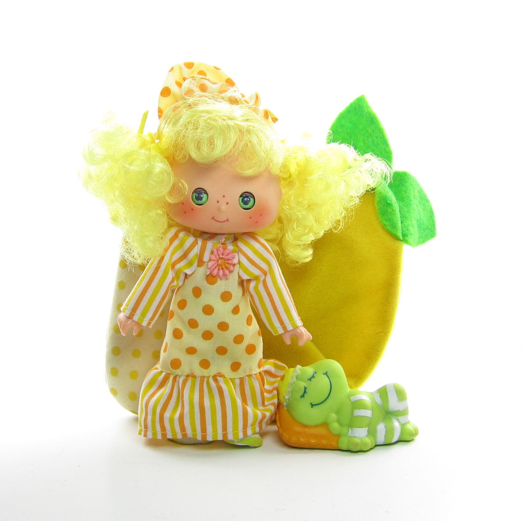 Lemon Meringue Sweet Sleeper Doll with Frappe Frog Pet
