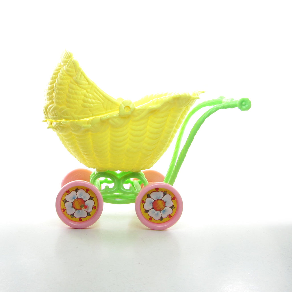 Berry Baby Buggy Strawberry Shortcake Doll Stroller