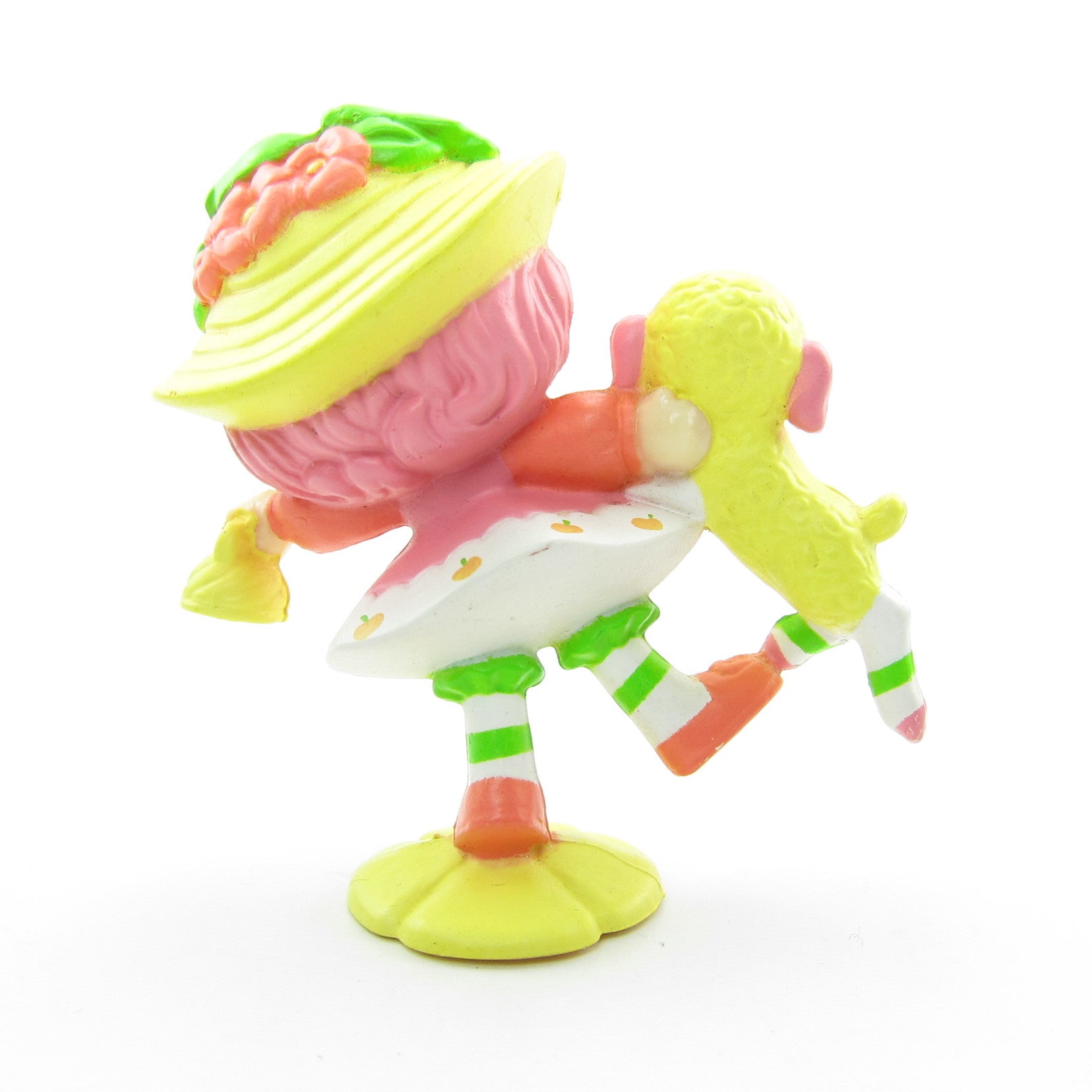 Figurine - Charlotte aux fraises (14 cm ) avec sa cuisine - Label Emmaüs Figurine - Charlotte aux fraises (14 cm ) avec sa cuisine - Label Emmaüs