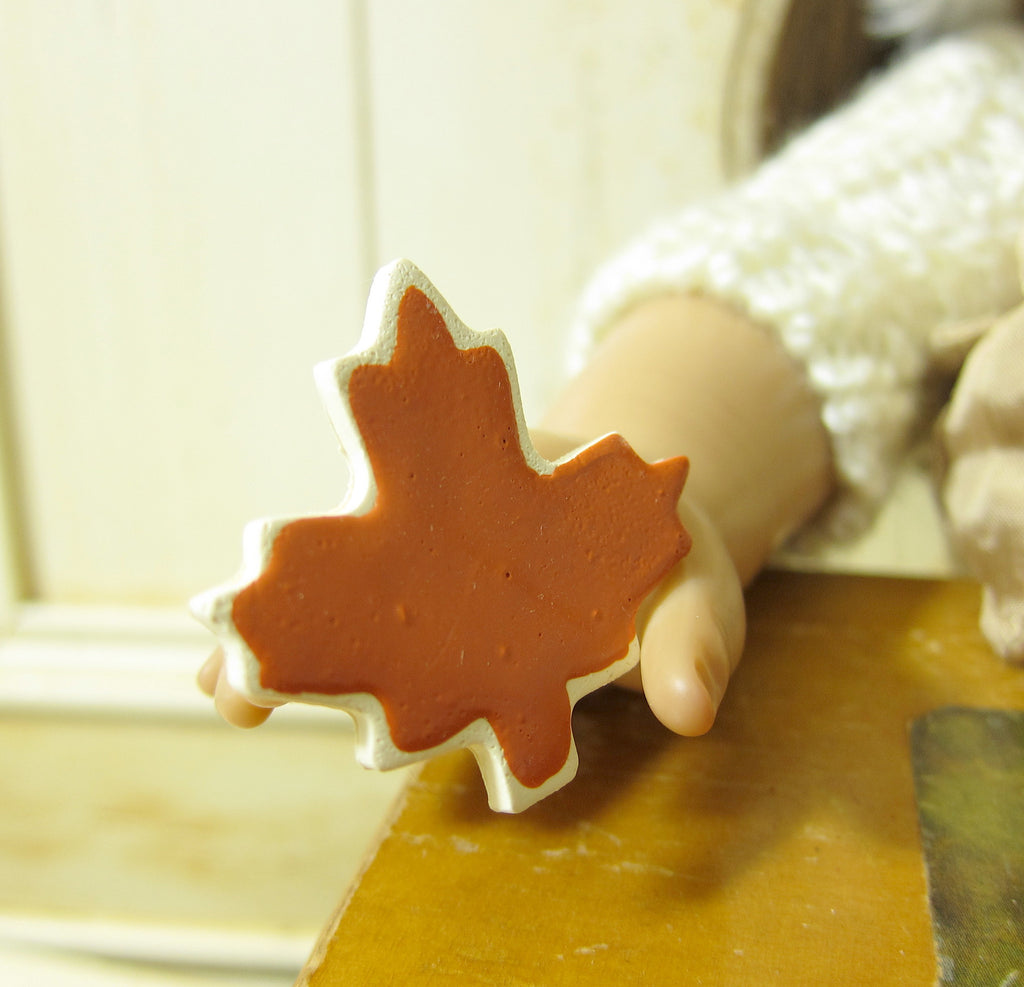 Fall Leaf Miniature Cookie Set for 18 Inch Dolls