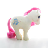 Daisy April Birthflower pony with flower symbol and pink mark