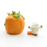 Pumpkin house and ghost mouse Halloween figurines