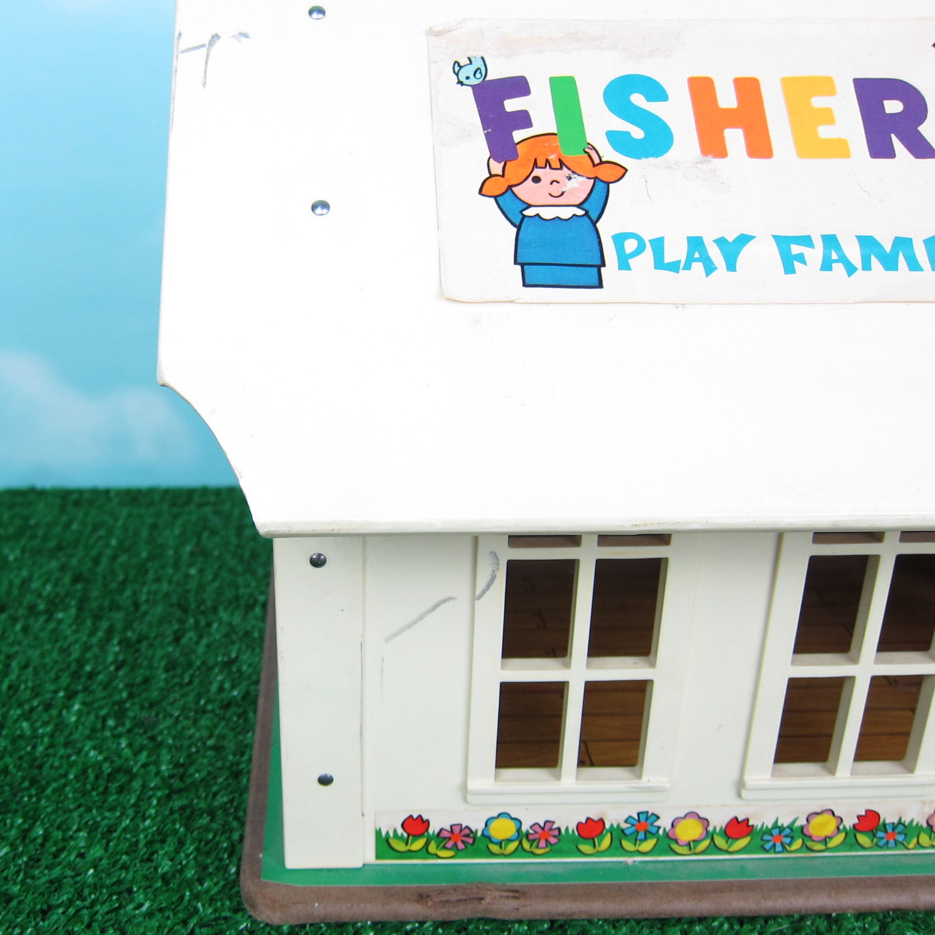 I’d Live In This House Right Now! 1974 Fisher Price Play Family A Frame House Vint I’d Live In This House Right Now! 1974 Fisher Price Play Family A Frame House Vint